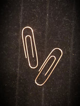 Load image into Gallery viewer, Copper Paperclip Earrings